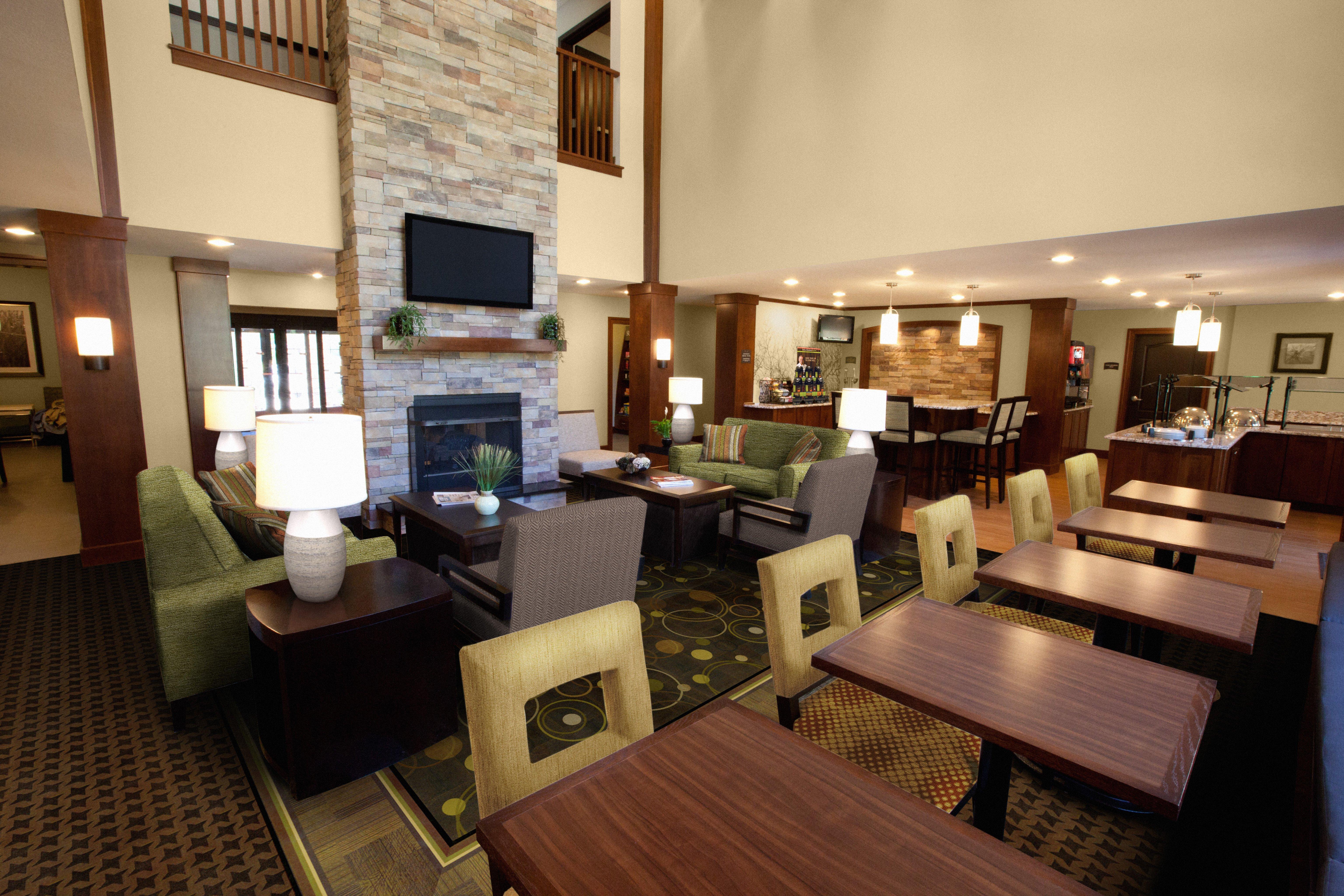 Staybridge Suites - Johnson City By Ihg Екстериор снимка